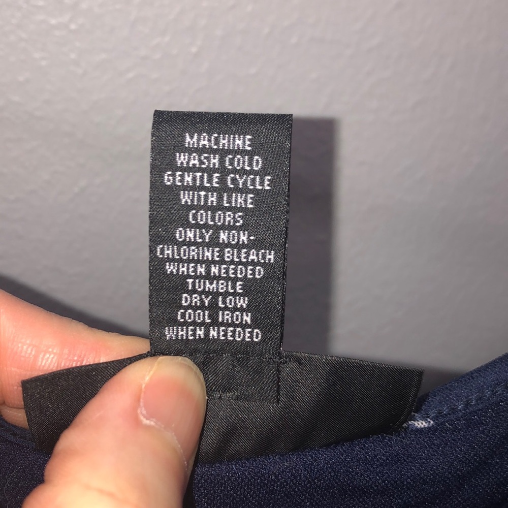 Navy blue cold shoulder top - Picture 5 of 8